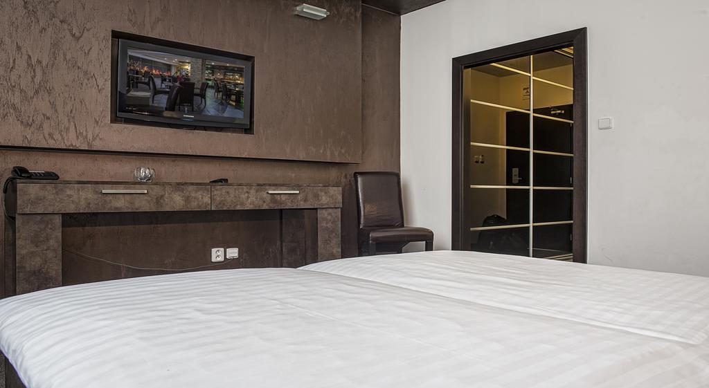 Hotel Polo Prešov Zimmer foto